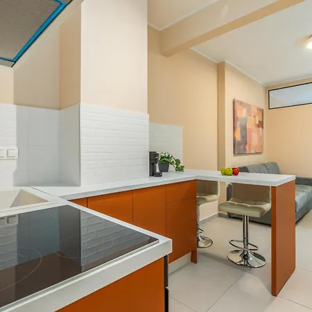 Coloured Nests Apartment Thessaloniki Exterior photo
